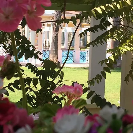 Villacarli Villa *
