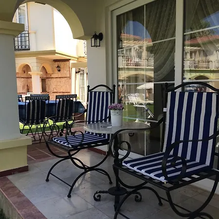 Villacarli Villa *
